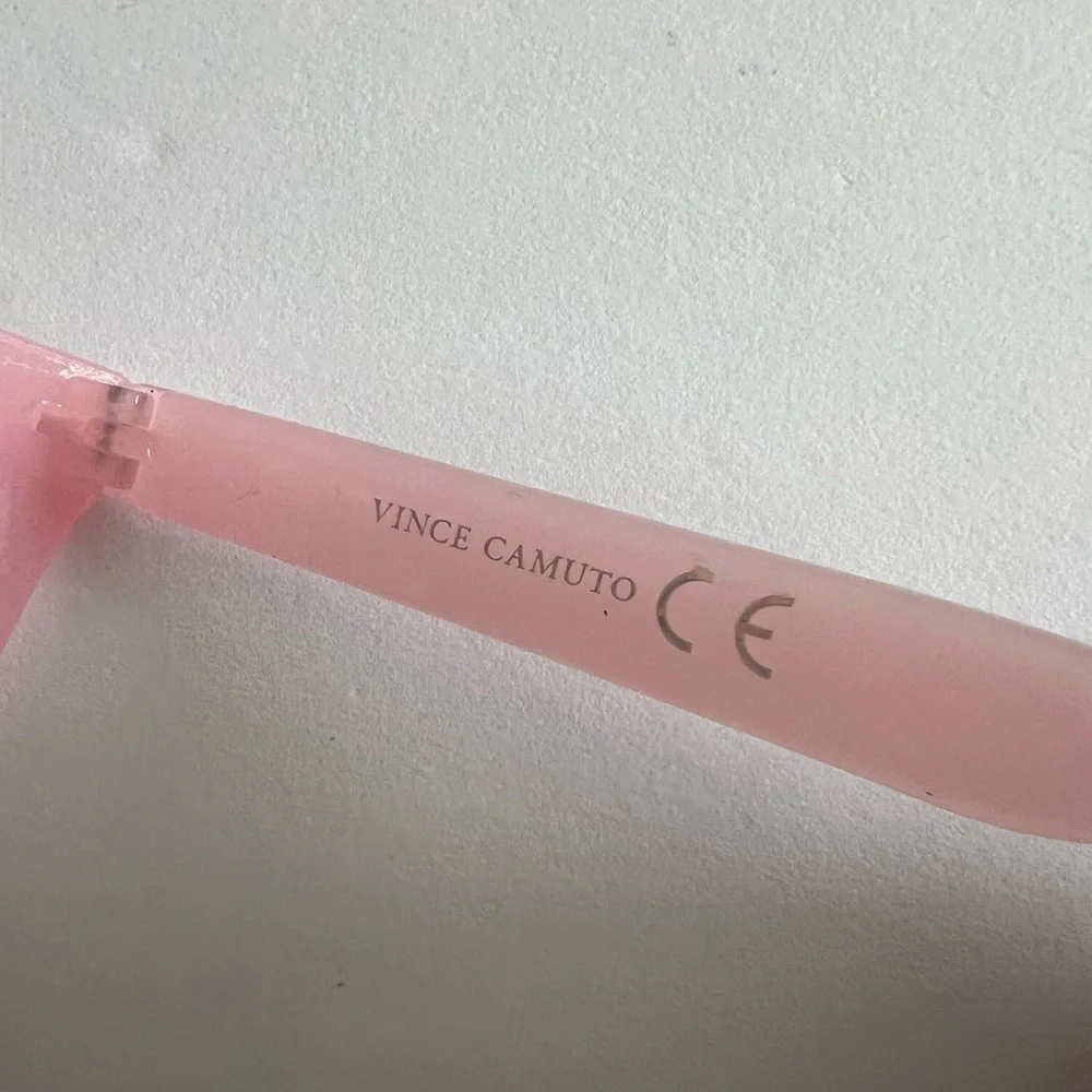 VINCE CAMUTO READING GLASSES PINK +2.00 NEW